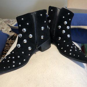 Kenneth Cole booties